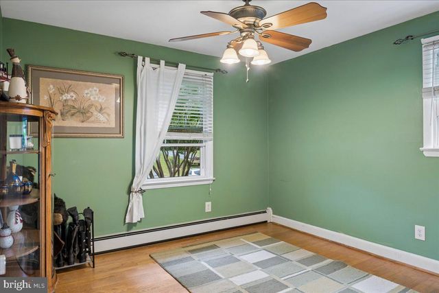 14532 PERRYWOOD DR, Burtonsville, MD 20866