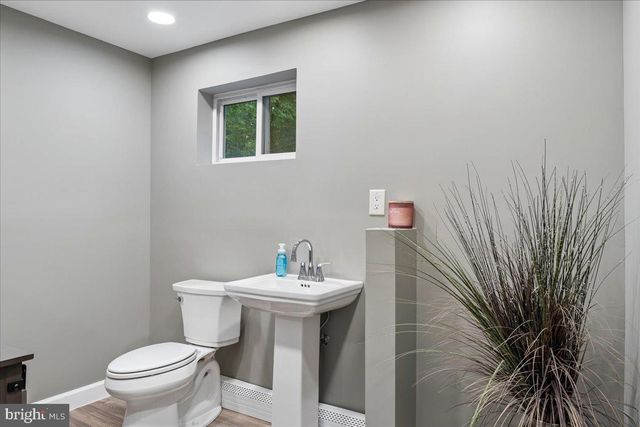 14532 PERRYWOOD DR, Burtonsville, MD 20866