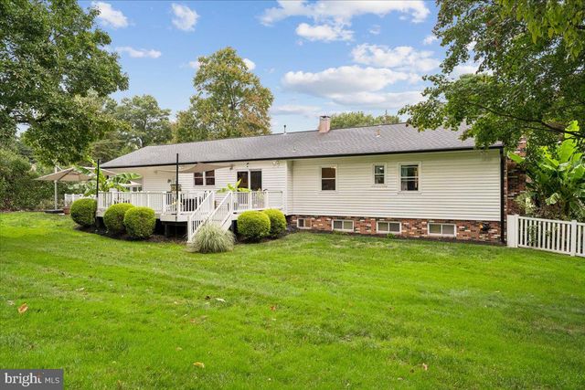14532 PERRYWOOD DR, Burtonsville, MD 20866