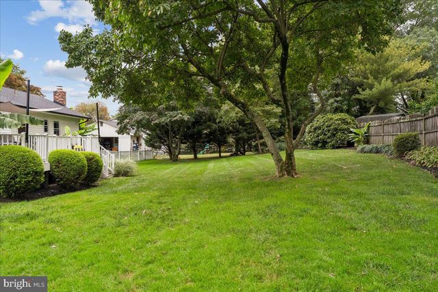 14532 PERRYWOOD DR, Burtonsville, MD 20866