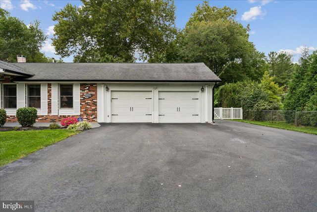 14532 PERRYWOOD DR, Burtonsville, MD 20866