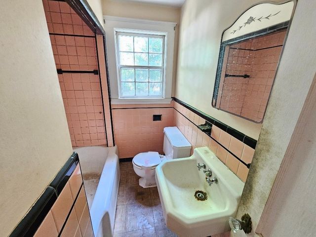 204 Great Rd, Maynard, MA 01754