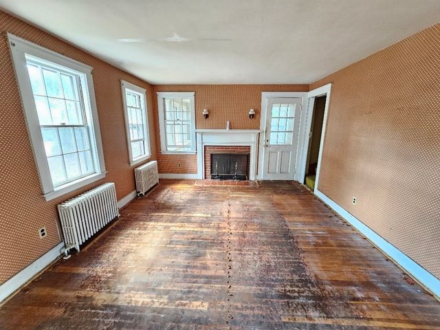 204 Great Rd, Maynard, MA 01754