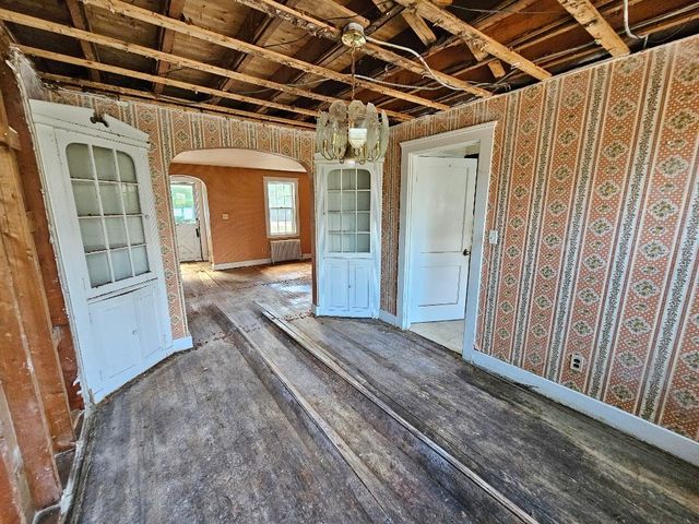 204 Great Rd, Maynard, MA 01754