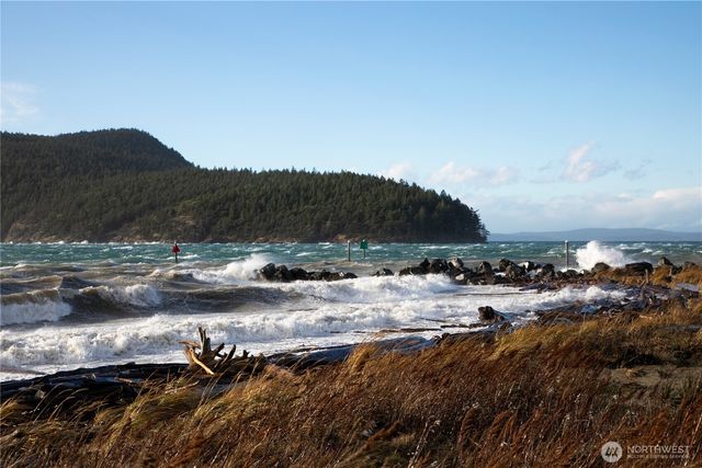 5412 Kingsway, Anacortes, WA 98221