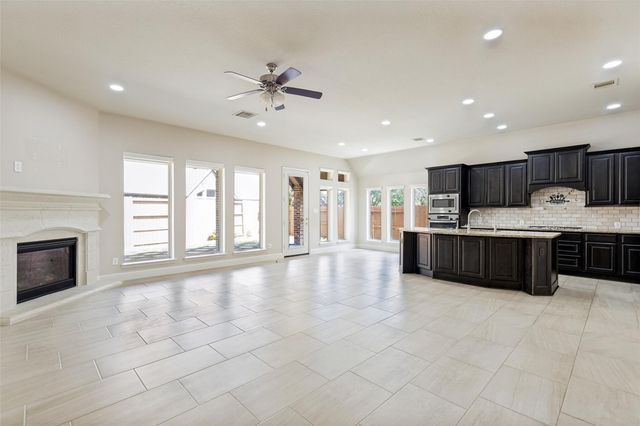10822 Croftmore Drive, Richmond, TX 77407