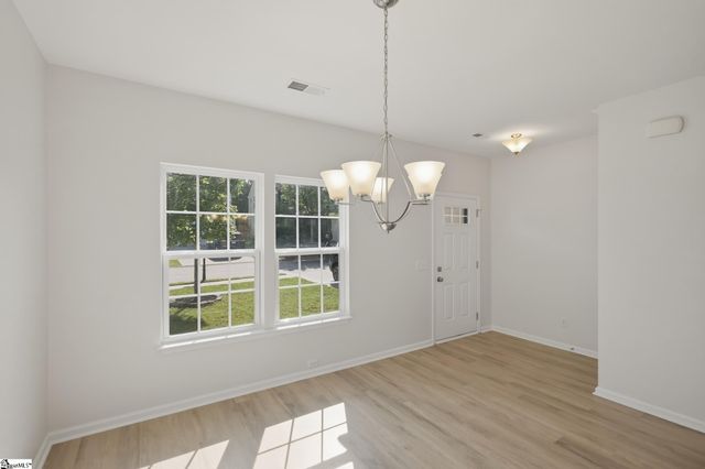 15 Granite Lane, Greenville, SC 29607