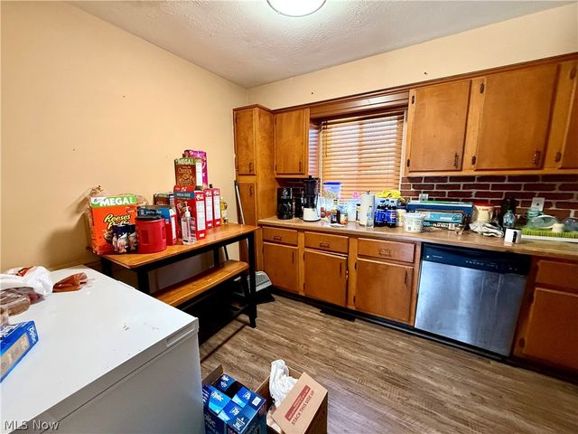 79 W Grace Street, Bedford, OH 44146