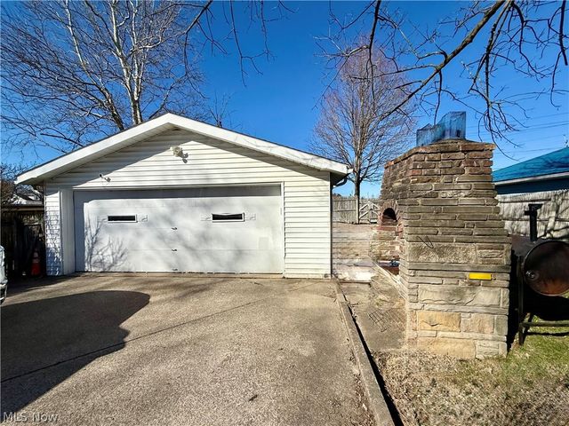 79 W Grace Street, Bedford, OH 44146