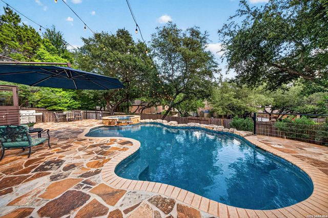 8706 Silver Rock, San Antonio, TX 78255