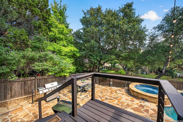 8706 Silver Rock, San Antonio, TX 78255