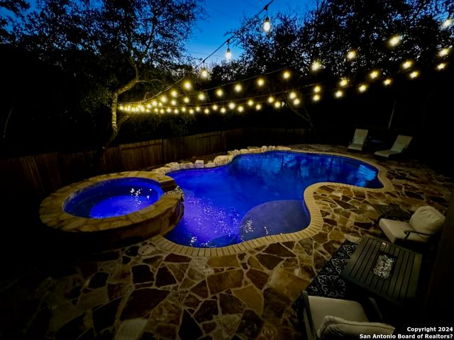 8706 Silver Rock, San Antonio, TX 78255