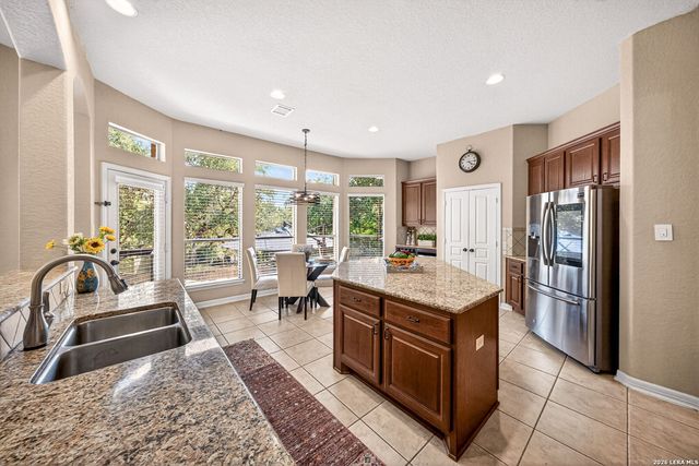 8706 Silver Rock, San Antonio, TX 78255