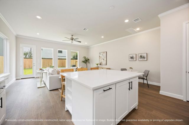 4317 Roseland Street B, Houston, TX 77006