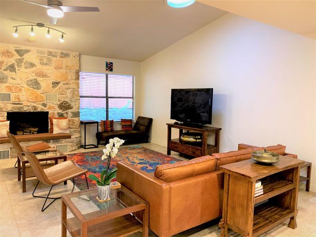 6204 Turtle Point DR, Austin, TX 78746