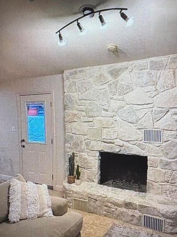 6204 Turtle Point DR, Austin, TX 78746