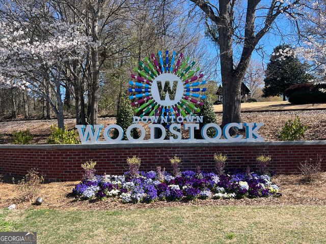 3053 Lexington Avenue, Woodstock, GA 30189