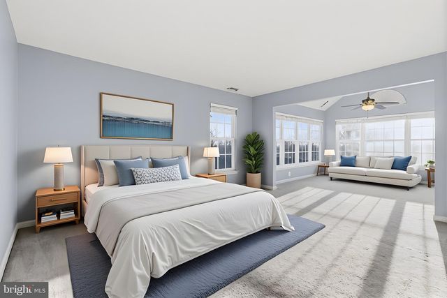 18544 PINEVIEW SQ, Leesburg, VA 20176