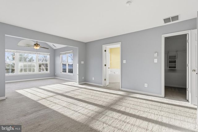 18544 PINEVIEW SQ, Leesburg, VA 20176