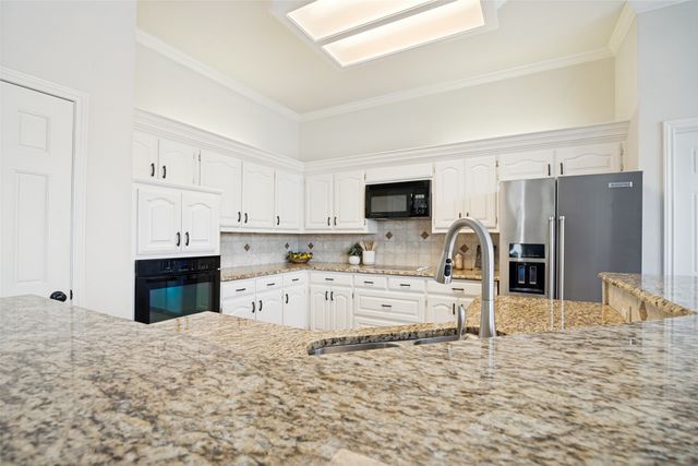 325 Mariah Bay Drive, Heath, TX 75032