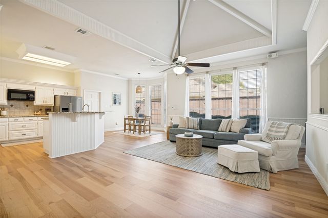 325 Mariah Bay Drive, Heath, TX 75032