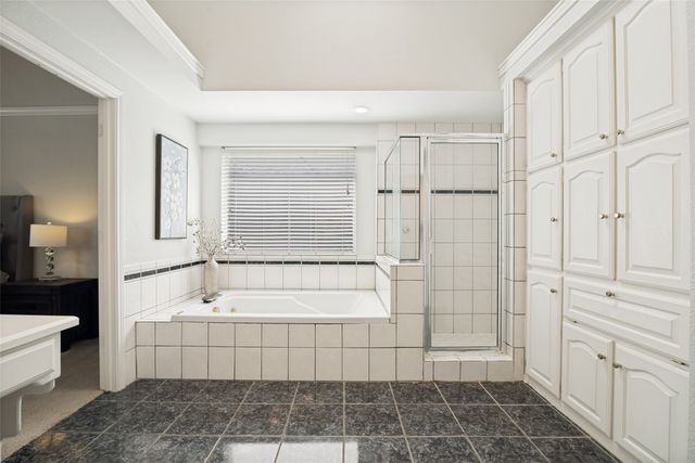 325 Mariah Bay Drive, Heath, TX 75032