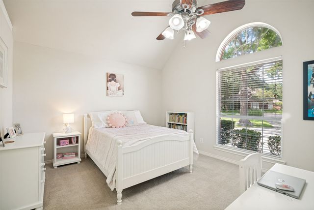 325 Mariah Bay Drive, Heath, TX 75032