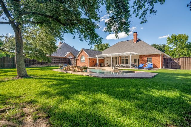 325 Mariah Bay Drive, Heath, TX 75032