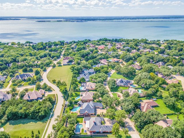 325 Mariah Bay Drive, Heath, TX 75032