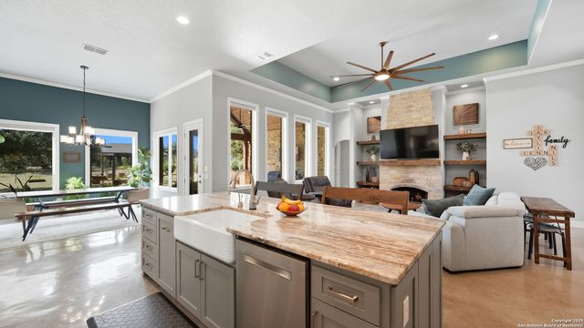 1627 Bussola, New Braunfels, TX 78132