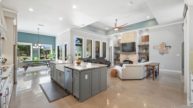 1627 Bussola, New Braunfels, TX 78132