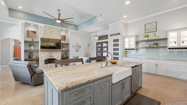 1627 Bussola, New Braunfels, TX 78132