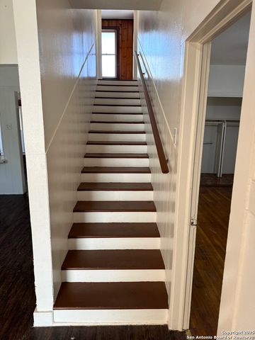 211 Preston, San Antonio, TX 78210