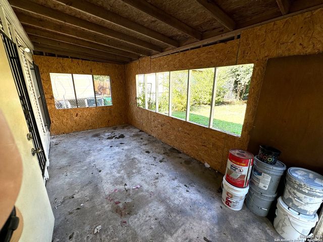 211 Preston, San Antonio, TX 78210