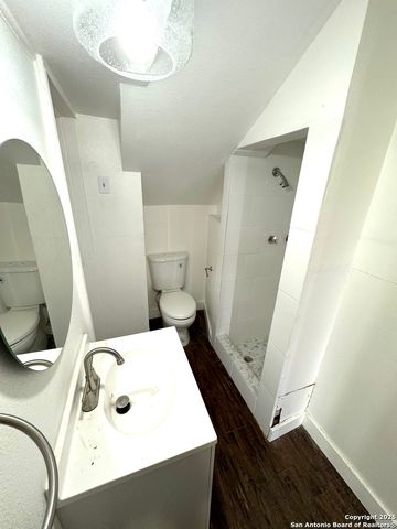 211 Preston, San Antonio, TX 78210