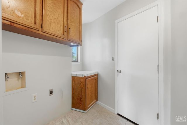 6916 Bandolero Way, Bakersfield, CA 93308