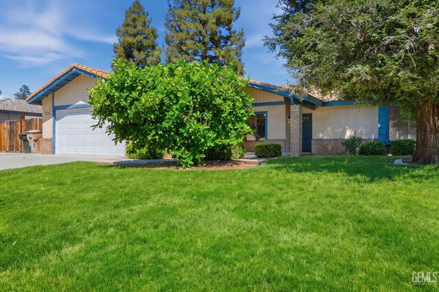6916 Bandolero Way, Bakersfield, CA 93308