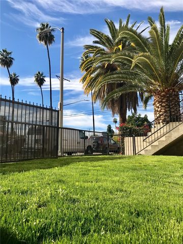 14253 Gilmore Street A, Van Nuys, CA 91401