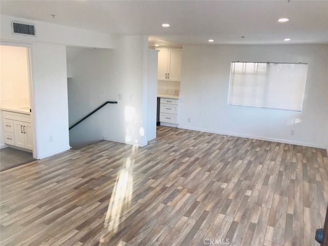 14253 Gilmore Street A, Van Nuys, CA 91401