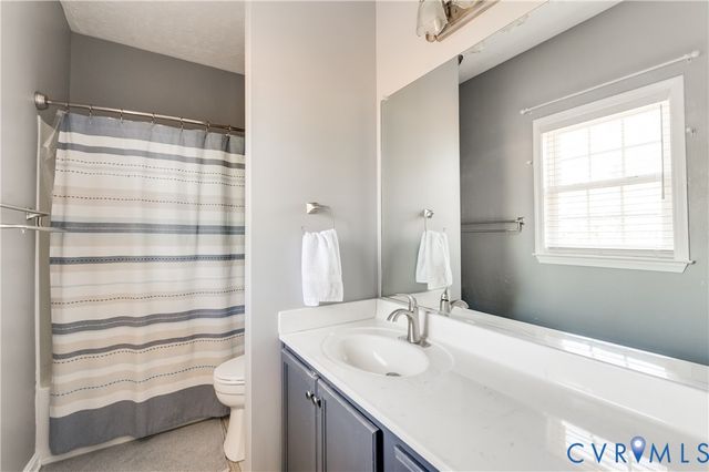11169 Affirmed Ct, Ruther Glen, VA 22546