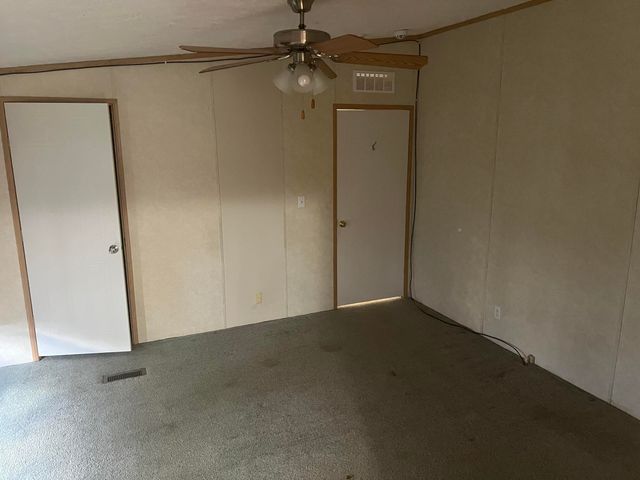 905 Division Road, Albany, KY 42602