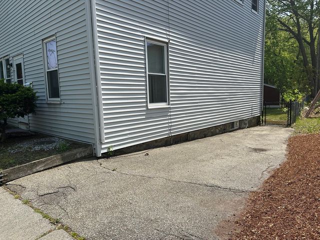 9 Oak 1, Wakefield, MA 01880