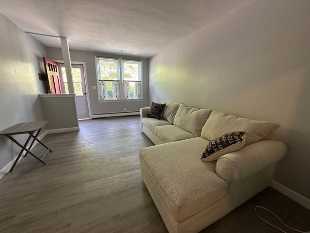 9 Oak 1, Wakefield, MA 01880
