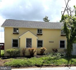 14207 MANOR RD, Phoenix, MD 21131