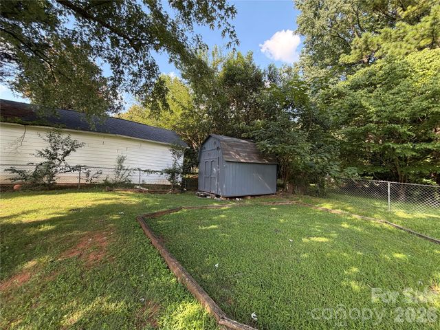 5124 Poplar Springs Drive, Charlotte, NC 28269