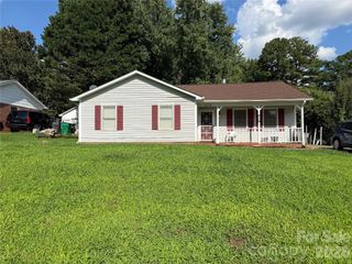5124 Poplar Springs Drive, Charlotte, NC 28269