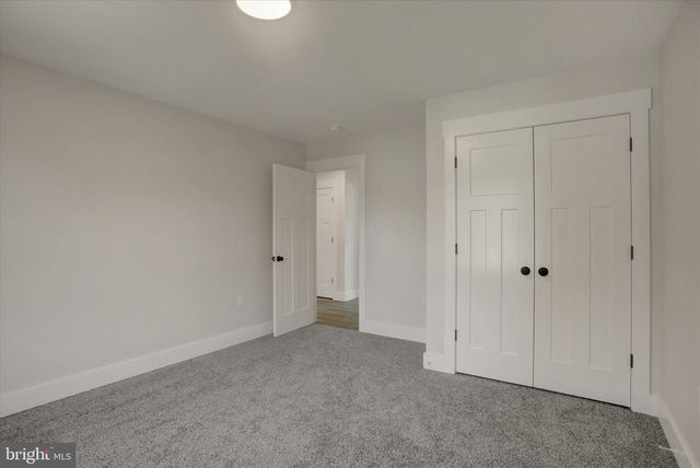 695 KARVOIS COURT, Chambersburg, PA 17202