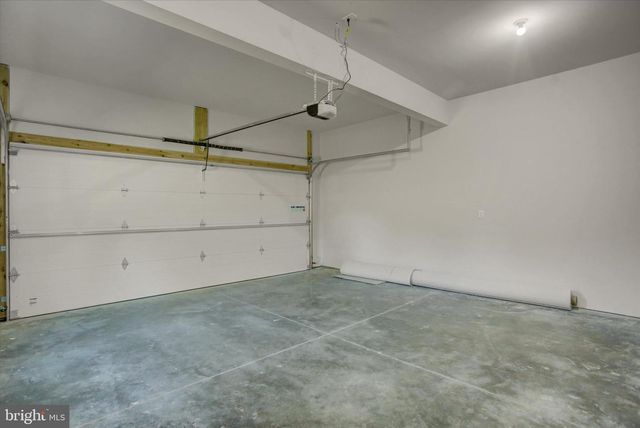 695 KARVOIS COURT, Chambersburg, PA 17202