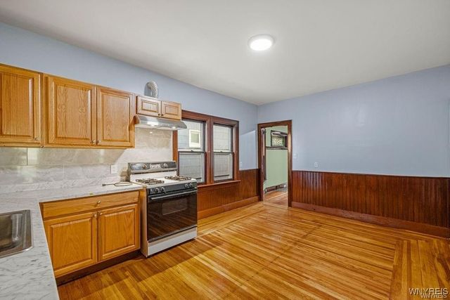 18 South Ryan Street, Buffalo, NY 14210