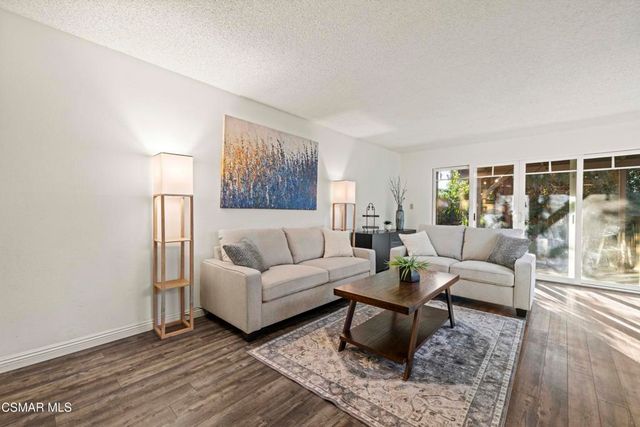 35 Ilex Drive, Newbury Park, CA 91320